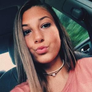 Meet your Posher, Karlie